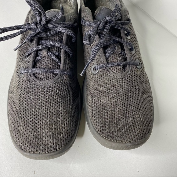 Allbirds Tree runner shoes size 10 - Picture 2 of 10
